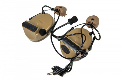 Навушники активні з комунікатором Z-Tactical Z152 CII Headset with Adapter for Helmets Dark Earth