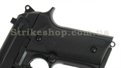 Страйкбольний пістолет Beretta M92F/M9 SRC GC-105 Plastic Ris CO2