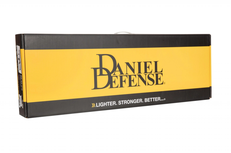 Страйкбольна штурмова гвинтівка Specna Arms M4 SA-C19 Core Daniel Defense Black
