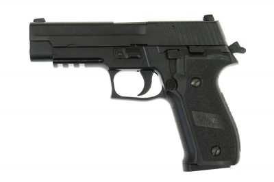 Страйкбольний пістолет SIG sauer P226 KJW Metal KP-01 Green Gas