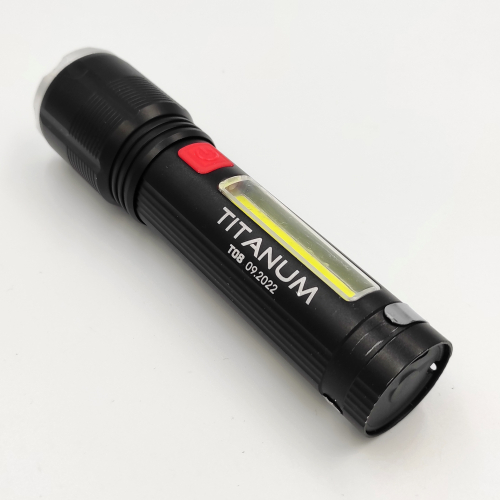 Портативний ліхтарик світлодіодний Titanum TLF-T08 700Lm