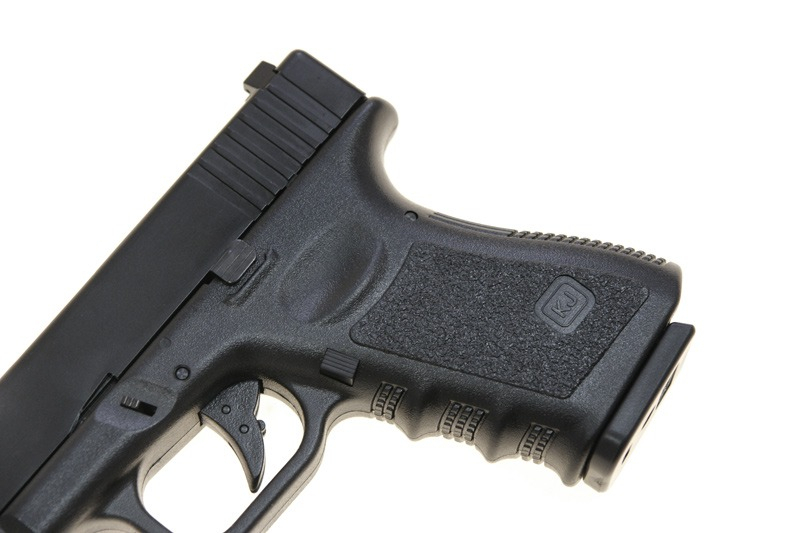 Страйкбольний пістолет KJW Glock 23 Metal GBB