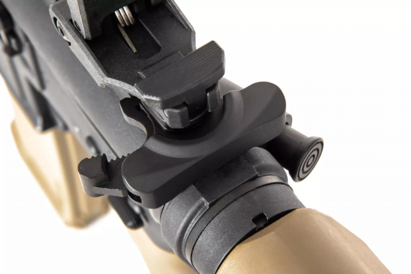 Страйкбольна штурмова гвинтівка Specna Arms M16 Sa-C06 Core Half-Tan