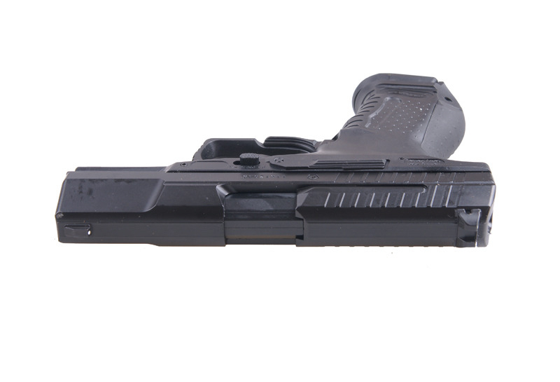 Страйкбольний пістолет Umarex Walther P99 DAO CO2
